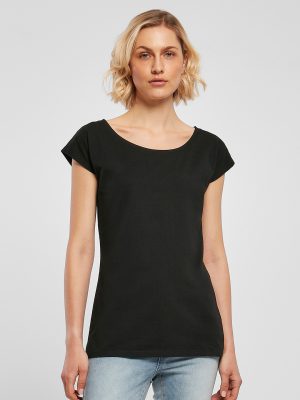 Women’s wide neck tee