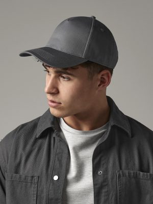 Urbanwear 5-panel snapback