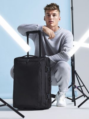 Escape carry-on wheelie