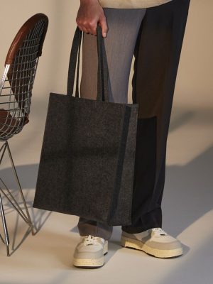 Felt tote bag