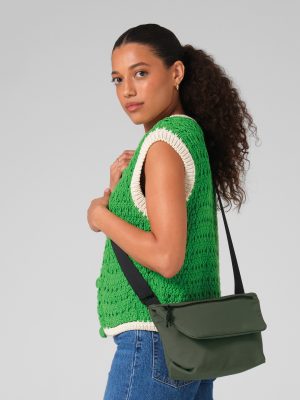Minimal lifestyle mini messenger