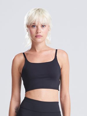 Women’s recycled tech sports bra