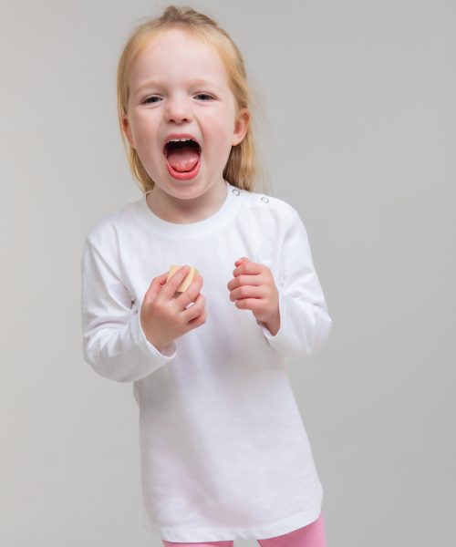 Long-sleeved t-shirt