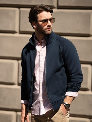 Cambridge – fashionable trainer