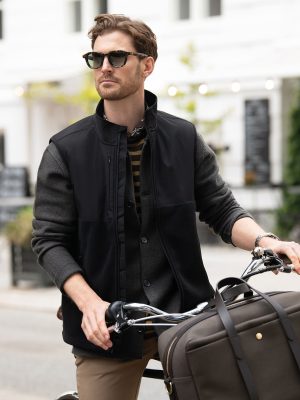 Highland – Fashionable yoke fleece vest
