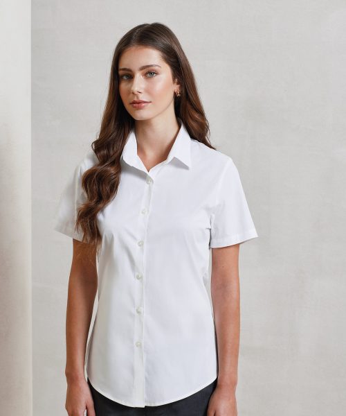 Women’s stretch fit cotton poplin short sleeve blouse