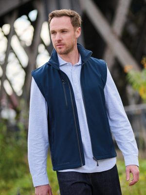 Honestly Made recycled softshell bodywarmer