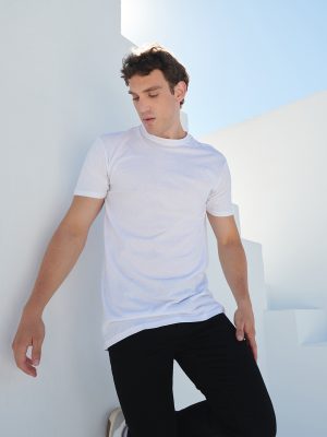 Longline t-shirt with dipped hem