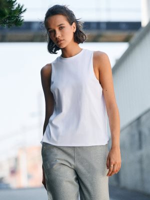 High neck vest
