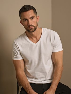 Stretch v-neck tee (401)