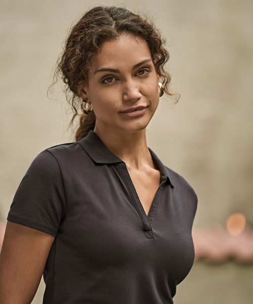 Women’s luxury stretch v-neck polo (1409)