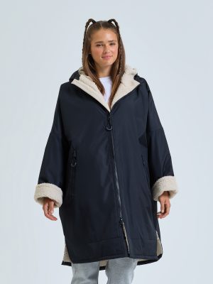 TriDri® All-seasons waterproof changing robe